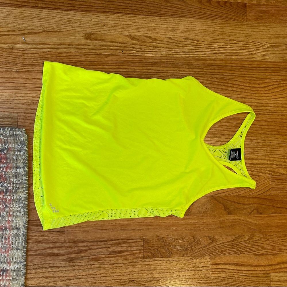 athletic tank top